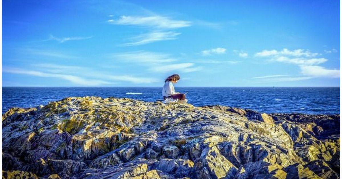 hows self-care integrated with family life, not separate from it. Keywords: parent self-care, mindful parenting, healthy boundaries.